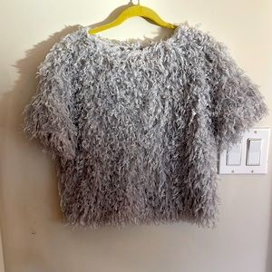 Feather effect top